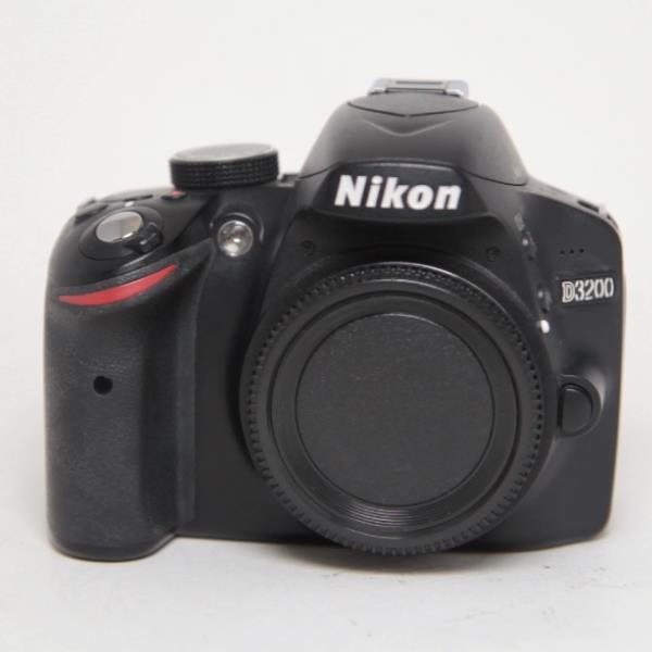 Used Nikon D3200 Body Black