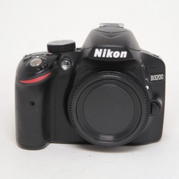 Used Nikon D3200 Body Black