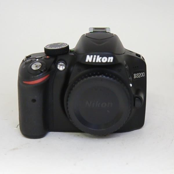 Used Nikon D3200 Body Black