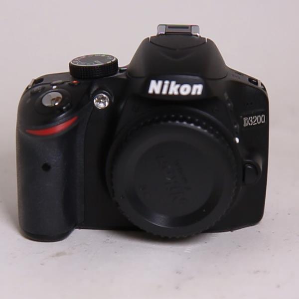 Used Nikon D3200 Body Black