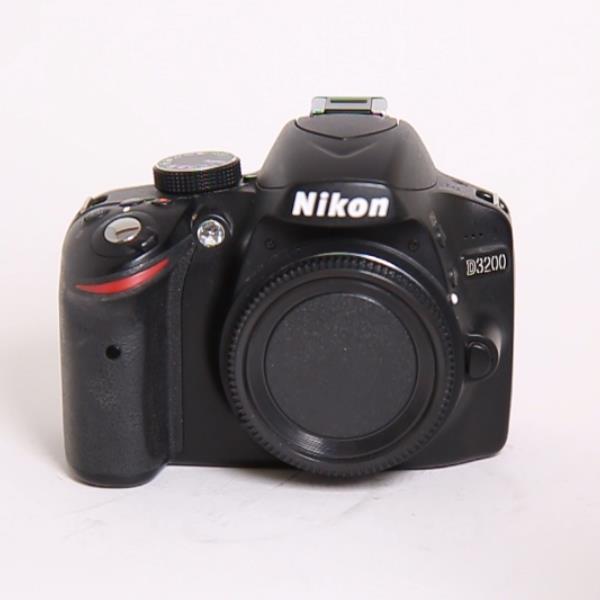 Used Nikon D3200 Body Black