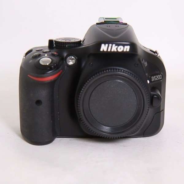 Used Nikon D5200 - Body Black