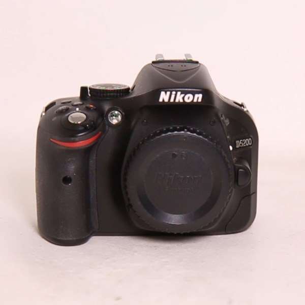 Used Nikon D5200 - Body Black