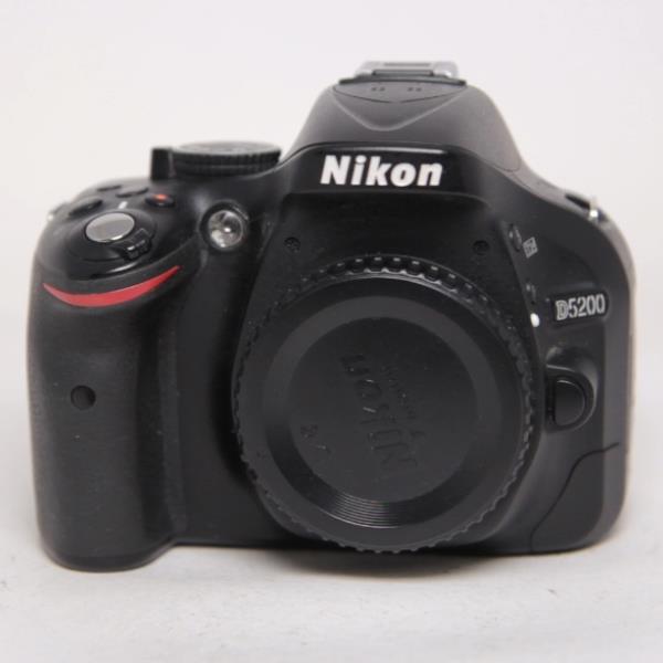 Used Nikon D5200 - Body Black