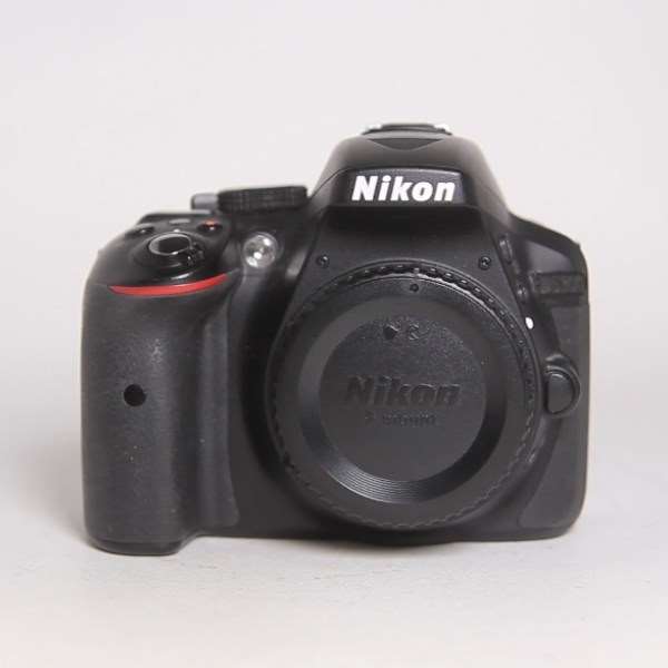 Used Nikon D5300 DSLR Digital camera Body - Black