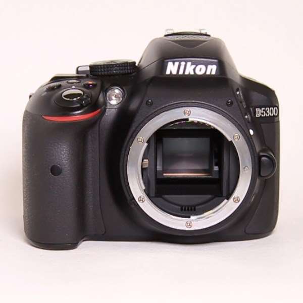 Used Nikon D5300 DSLR Digital camera Body - Black