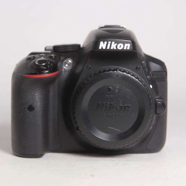 Used Nikon D5300 DSLR Digital camera Body - Black