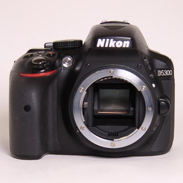 Used Nikon D5300 DSLR Digital camera Body - Black