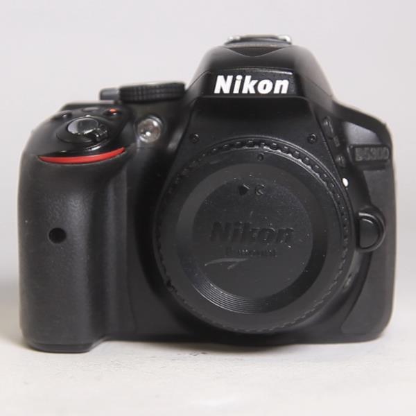 Used Nikon D5300 DSLR Digital camera Body - Black