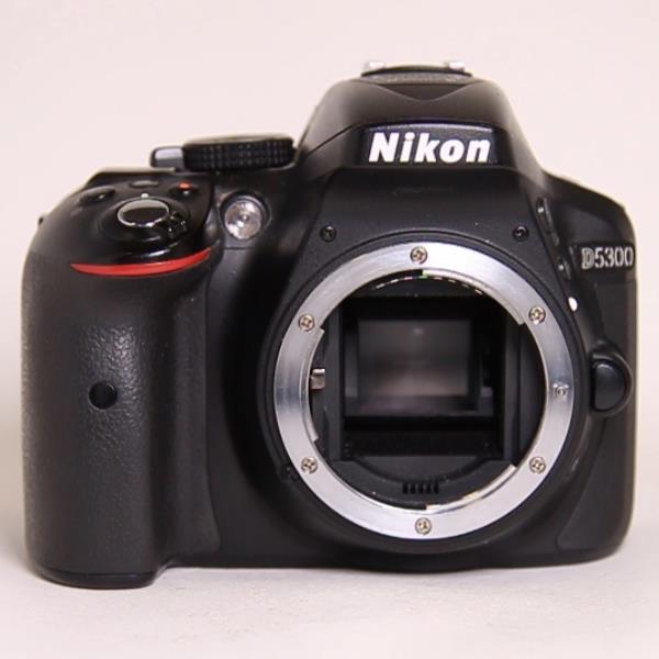 Used Nikon D5300 DSLR Digital camera Body - Black