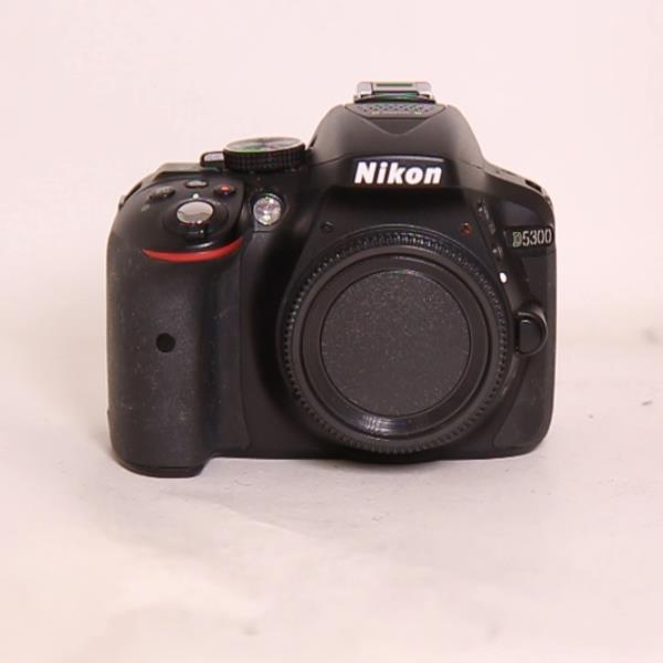 Used Nikon D5300 DSLR Digital camera Body - Black