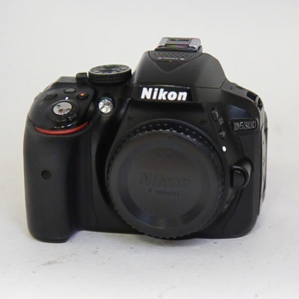 Used Nikon D5300 DSLR Digital camera Body - Black