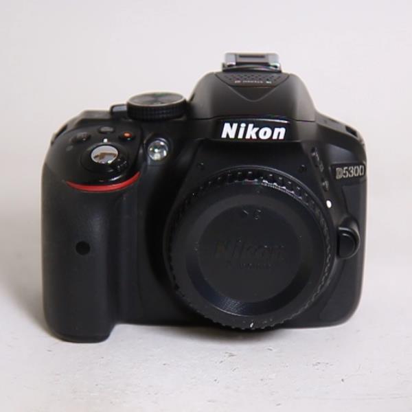 Used Nikon D5300 DSLR Digital camera Body - Black