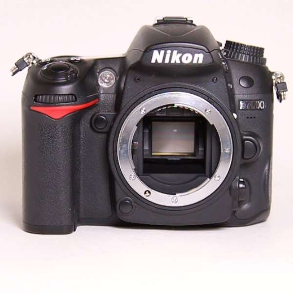 Used Nikon D7000 Digital SLR Camera Body