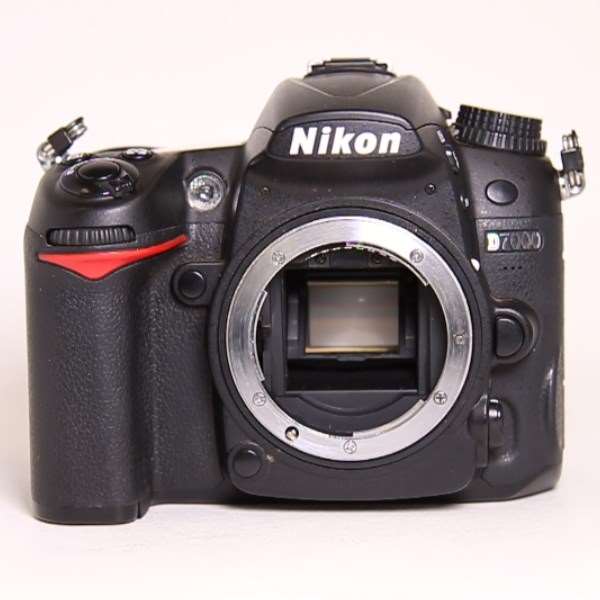 Used Nikon D7000 Digital SLR Camera Body