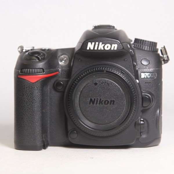 Used Nikon D7000 Digital SLR Camera Body