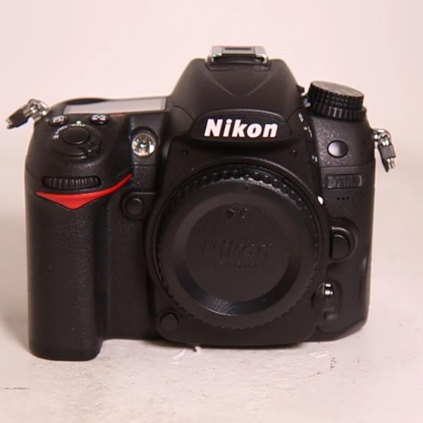 Used Nikon D7000 Digital SLR Camera Body