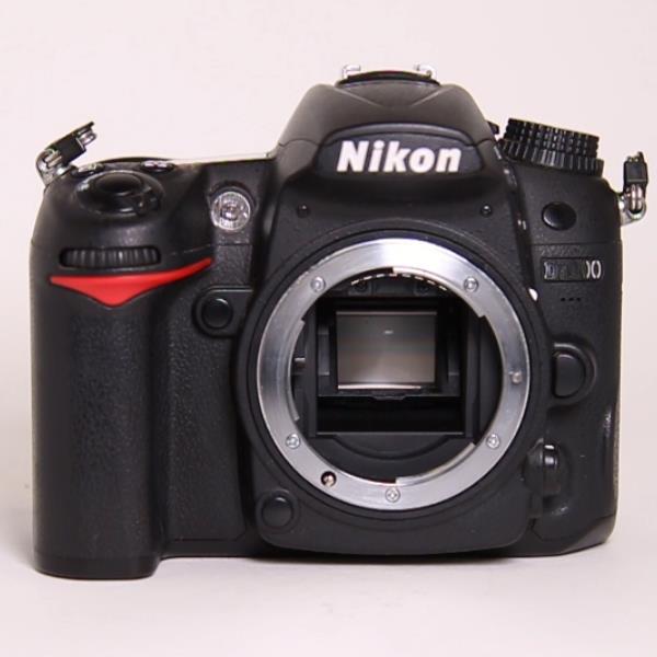 Used Nikon D7000 Digital SLR Camera Body