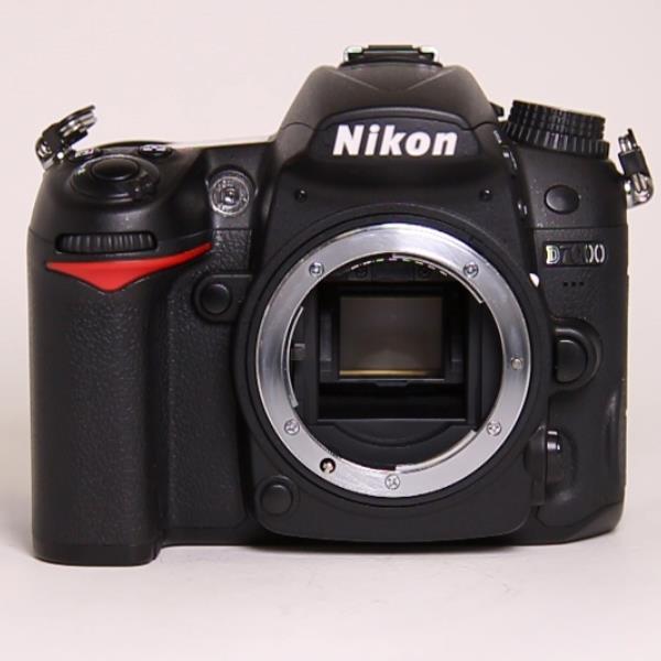 Used Nikon D7000 Digital SLR Camera Body