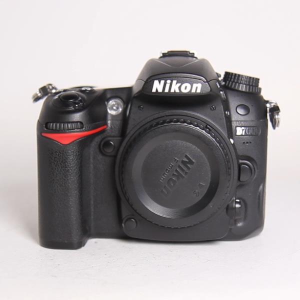 Used Nikon D7000 Digital SLR Camera Body