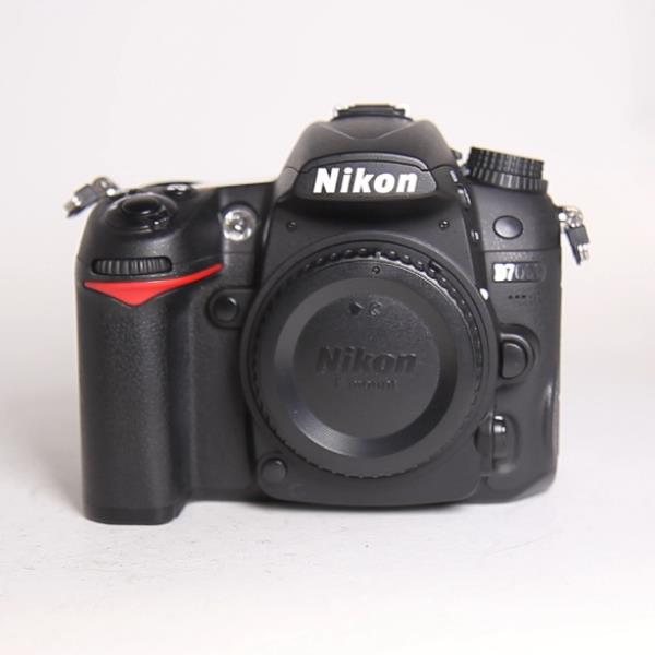 Used Nikon D7000 Digital SLR Camera Body