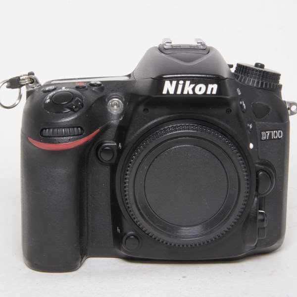 Used Nikon D7100  DSLR Camera Body