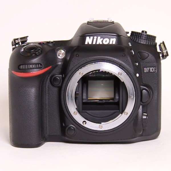 Used Nikon D7100  DSLR Camera Body