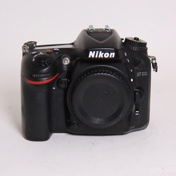 Used Nikon D7100  DSLR Camera Body