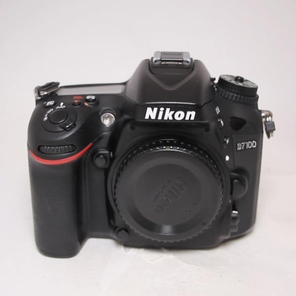 Used Nikon D7100  DSLR Camera Body