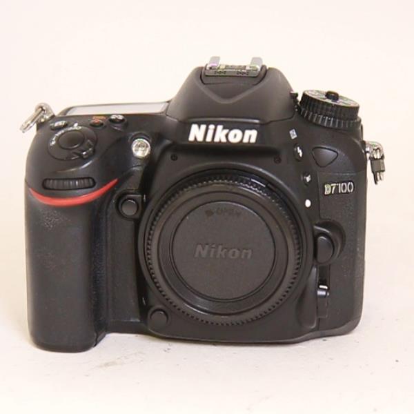 Used Nikon D7100  DSLR Camera Body