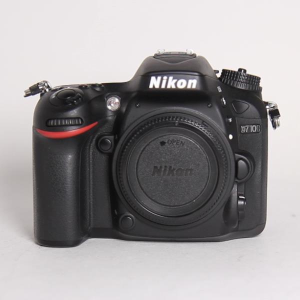 Nikon D7100  DSLR Camera Body