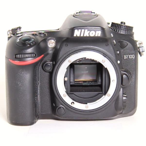 Used Nikon D7100  DSLR Camera Body