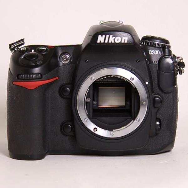 Used Nikon D300s Body