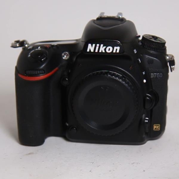 Used Nikon D750 Digital SLR Camera Body