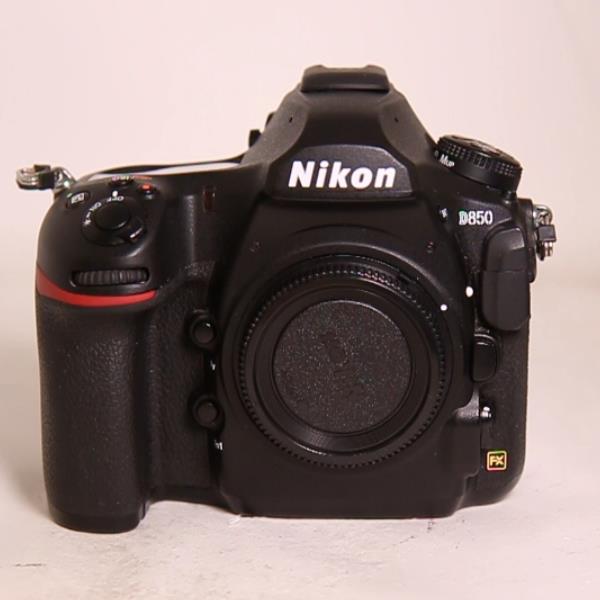 Used Nikon D850 Digital SLR Camera Body