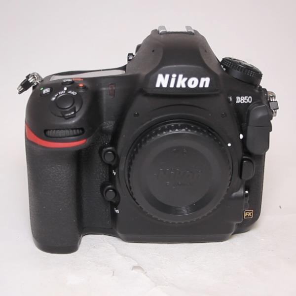 Used Nikon D850 Digital SLR Camera Body