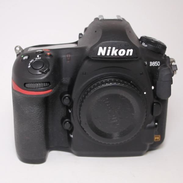 Used Nikon D850 Digital SLR Camera Body