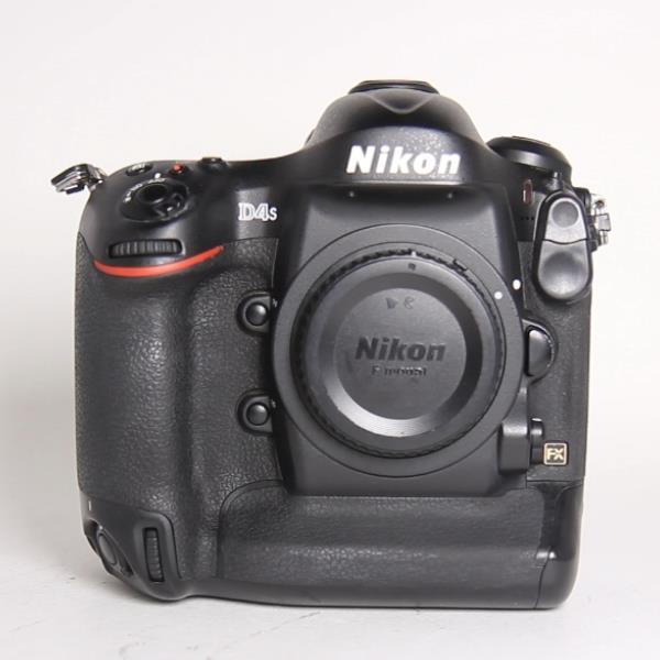 Used Nikon D4s