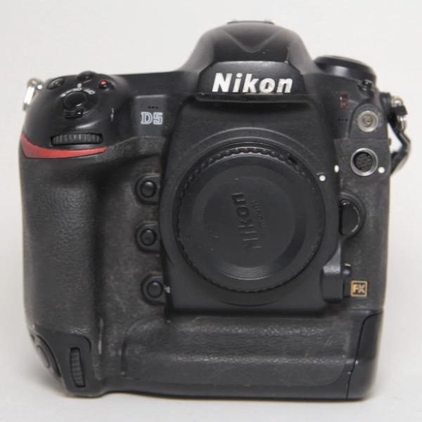 Used Nikon D5 Digital SLR Camera Body Dual XQD Version