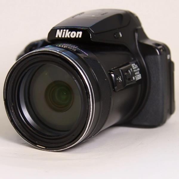 Used Nikon Coolpix P900 Bridge Camera Black