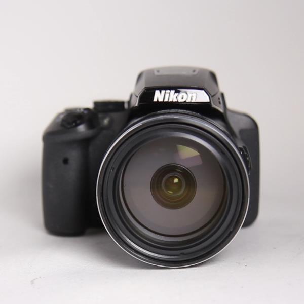 Used Nikon Coolpix P900 Bridge Camera Black
