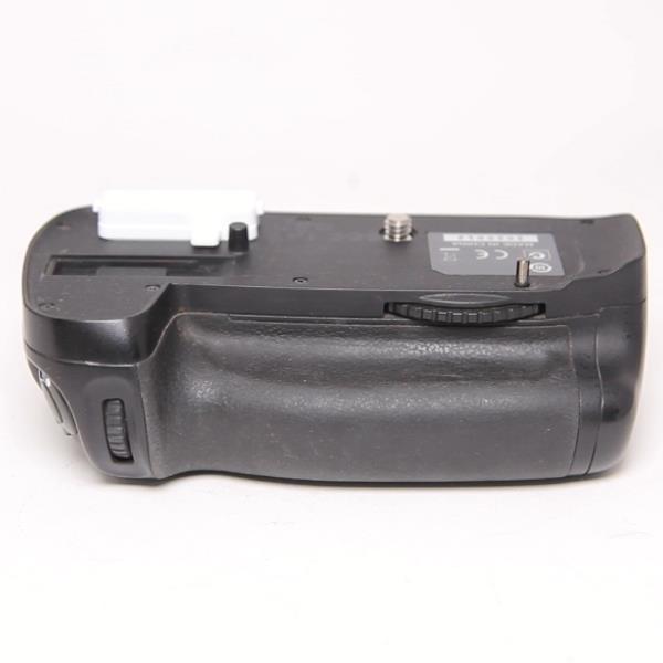 Used Nikon MB-D14 Battery Grip for D600/ D610