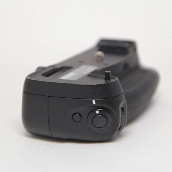 Used Nikon MB-D17 Battery Grip for D500