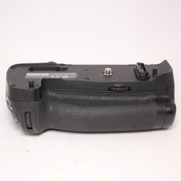 Used Nikon MB-D17 Battery Grip for D500