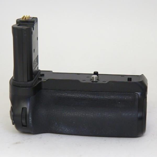 Used Nikon MB-N11 Battery Pack Grip