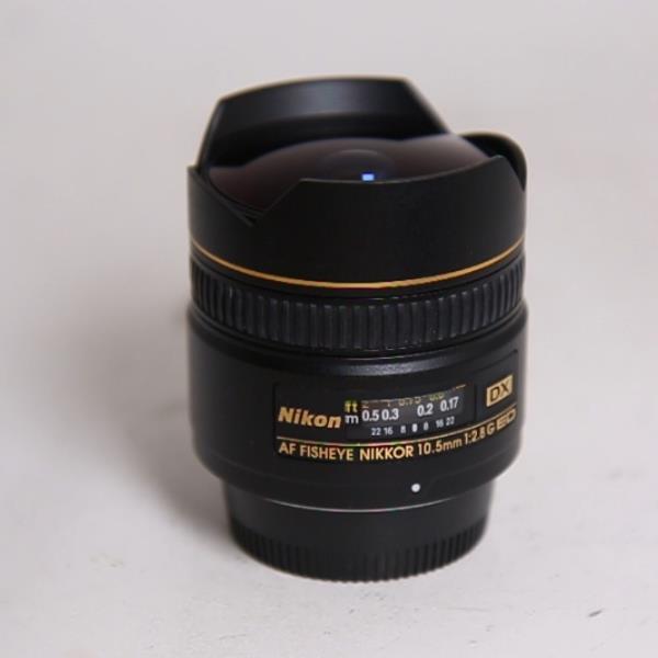 Used Nikon AF DX Fisheye-Nikkor 10.5mm f/2.8G ED Lens
