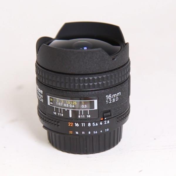Used Nikon AF Fisheye-Nikkor 16mm f/2.8D Lens