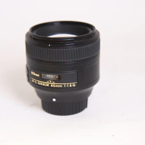 Used Nikon AF-S Nikkor 85mm f/1.8G Telephoto Prime Lens