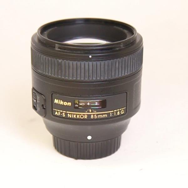 Used Nikon AF-S Nikkor 85mm f/1.8G Telephoto Prime Lens