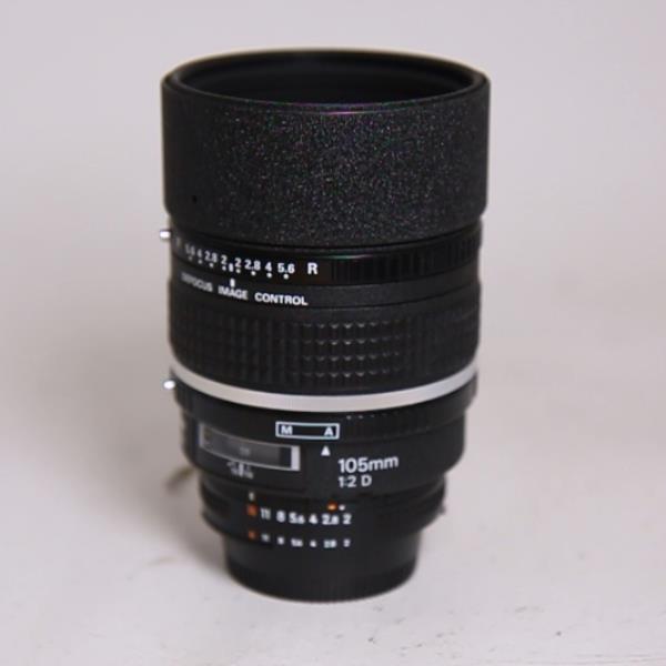 Used Nikon AF DC-Nikkor 105mm f/2D Defocus Control Telephoto Lens